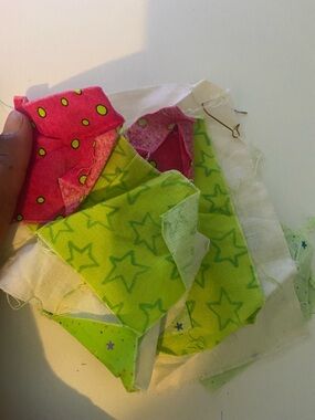 Unbranded Lime Green & Hot Pink Star Print Dangle Earrings